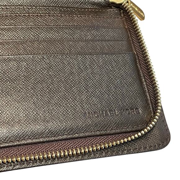 Michael Kors Hamilton Wallet Light Brown Distressed Leather Gold Logo Accent - Picture 8 of 9